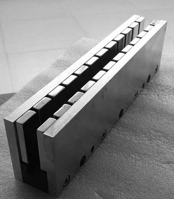 UH EH AH Rare Earth Electric Motor Permanent Magnet Assembly